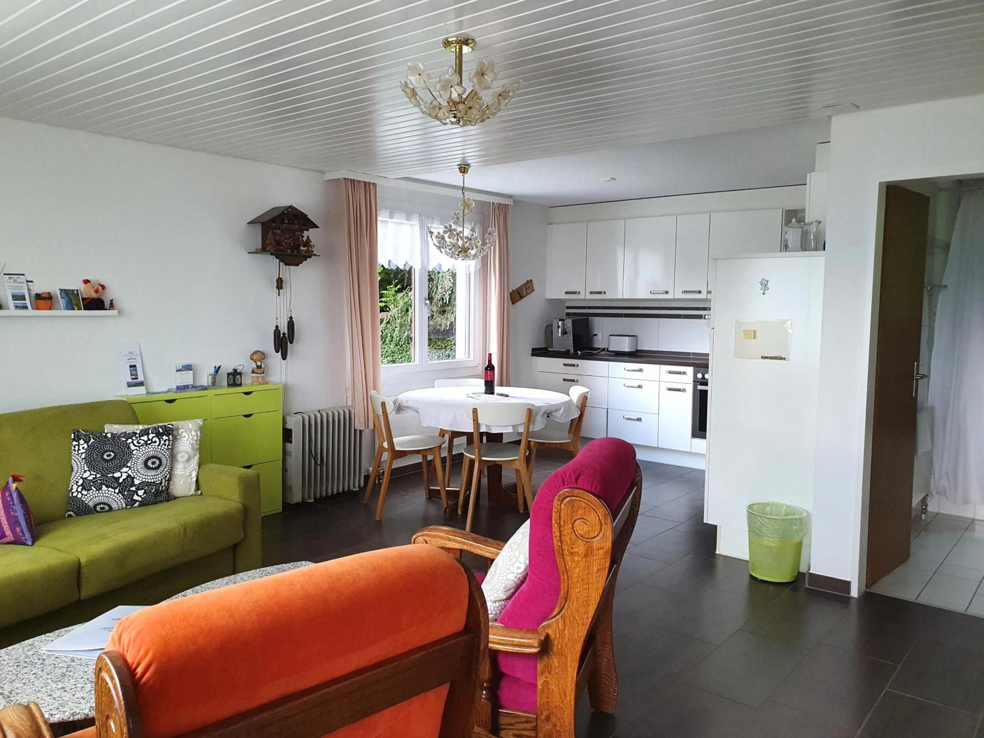 Elfe-Apartments Ferienmietwohnungen Emmetten Rum bild