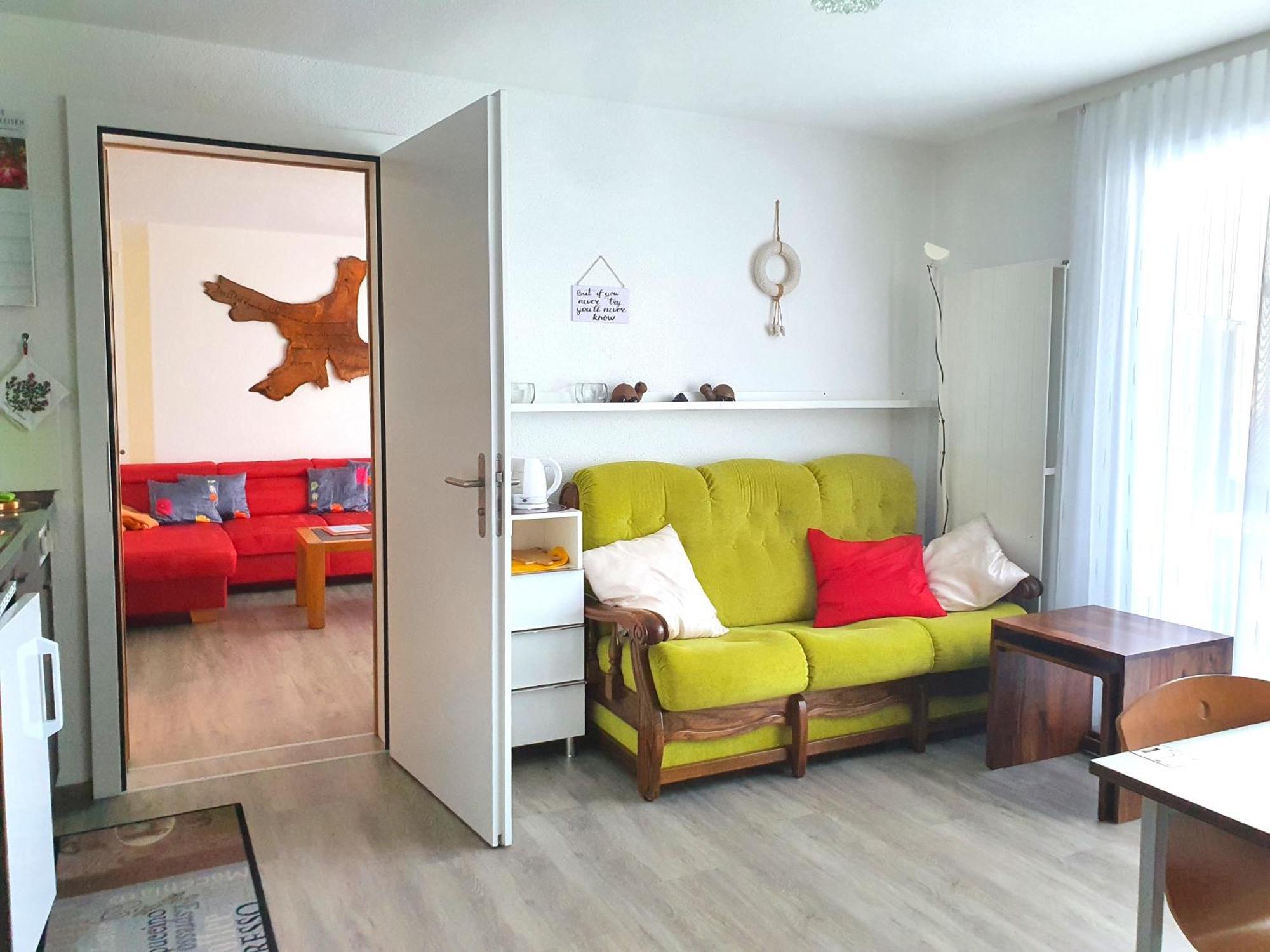 Elfe-Apartments Ferienmietwohnungen Emmetten Rum bild