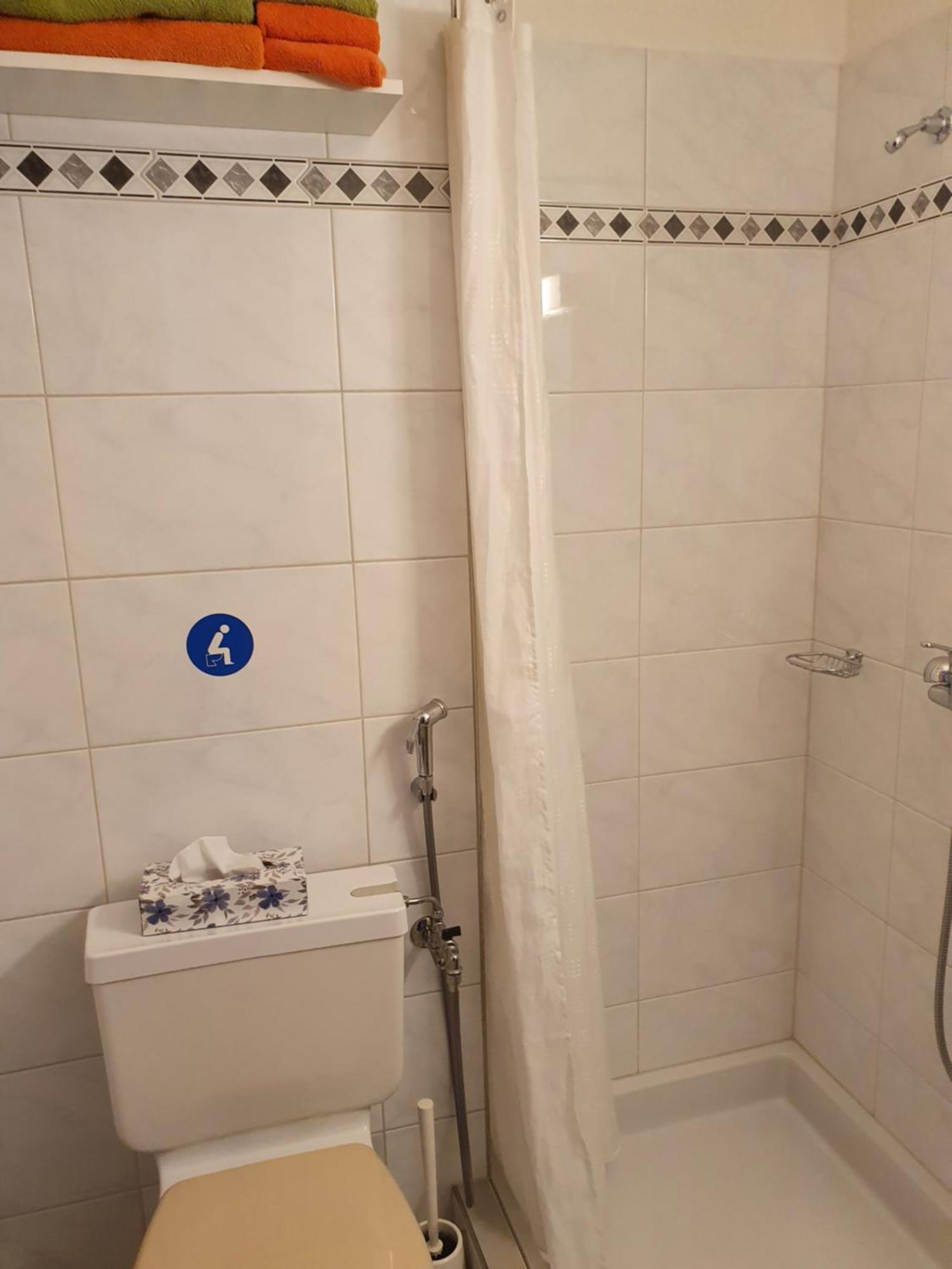 Elfe-Apartments Ferienmietwohnungen Emmetten Rum bild
