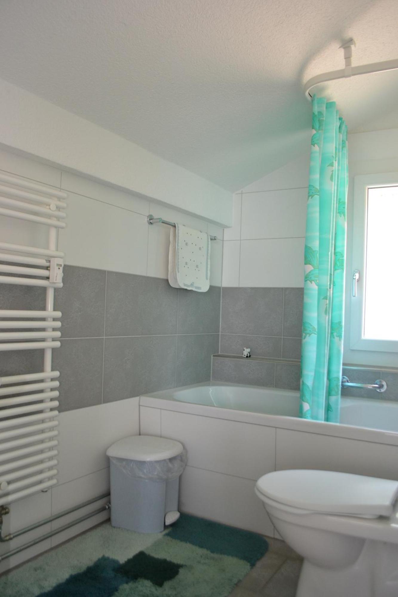 Elfe-Apartments Ferienmietwohnungen Emmetten Rum bild